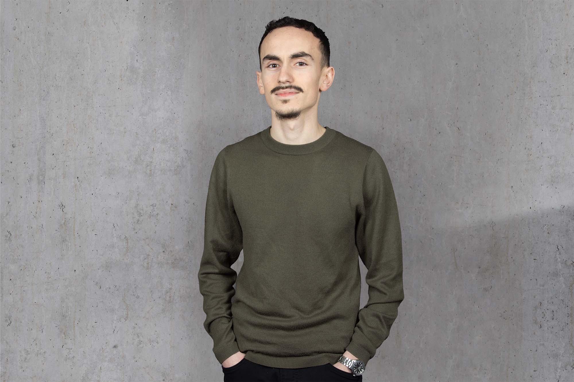 Photo of Erhan Erhan